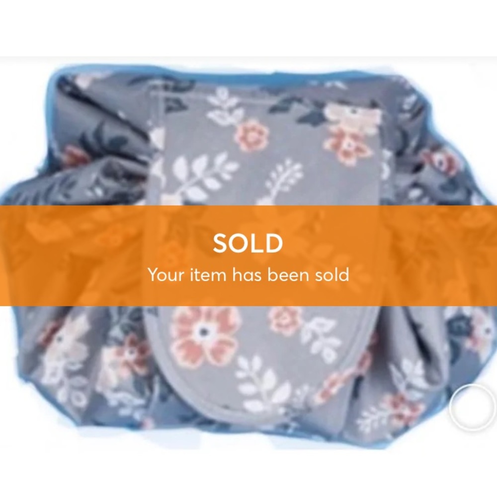 New Waterproof Travel Makeup Bag - Picture 8 of 8